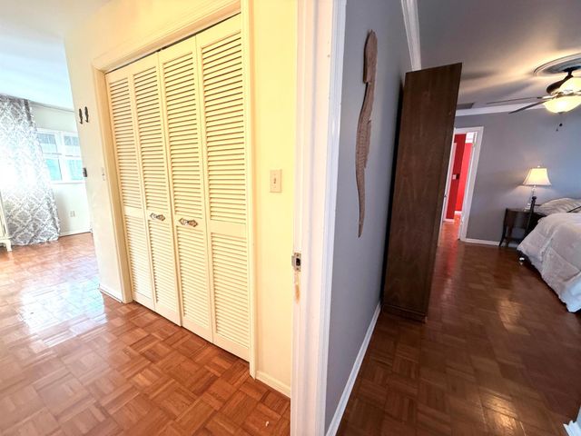 1009 S Indian River Drive, Fort Pierce, FL 34950