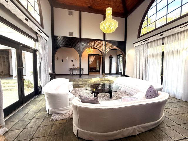 1009 S Indian River Drive, Fort Pierce, FL 34950