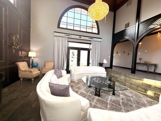 1009 S Indian River Drive, Fort Pierce, FL 34950