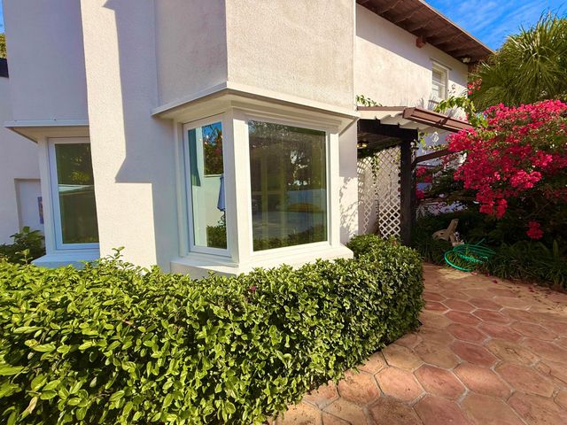 1009 S Indian River Drive, Fort Pierce, FL 34950