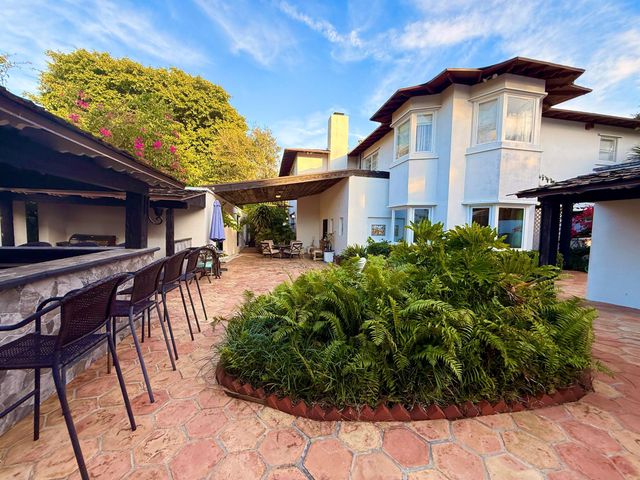 1009 S Indian River Drive, Fort Pierce, FL 34950