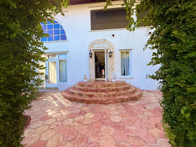 1009 S Indian River Drive, Fort Pierce, FL 34950