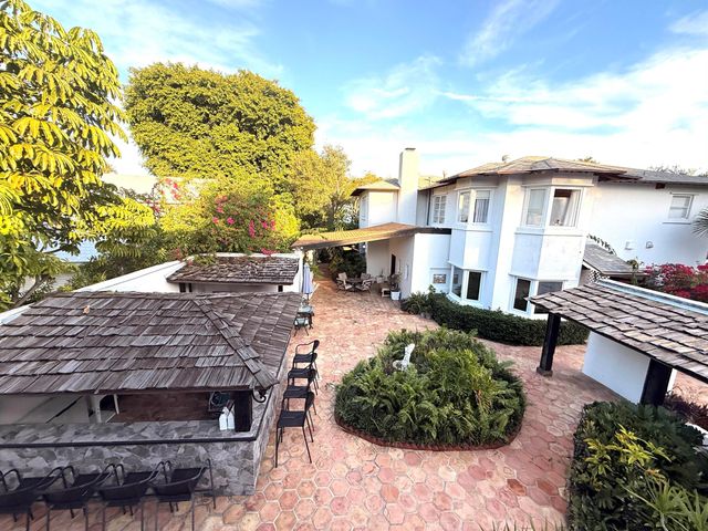 1009 S Indian River Drive, Fort Pierce, FL 34950