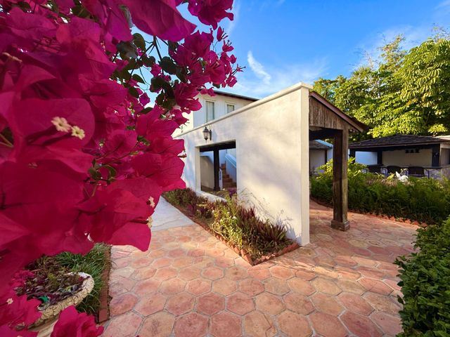 1009 S Indian River Drive, Fort Pierce, FL 34950