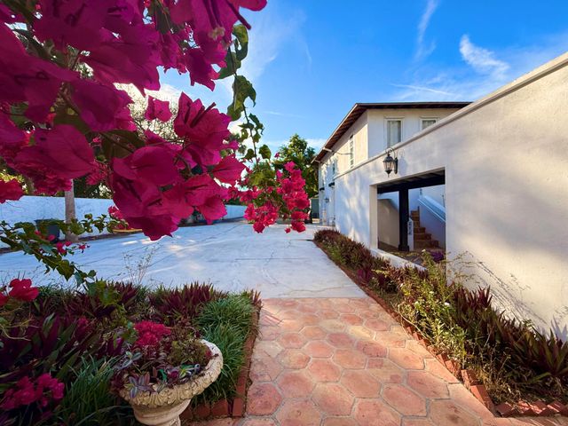 1009 S Indian River Drive, Fort Pierce, FL 34950