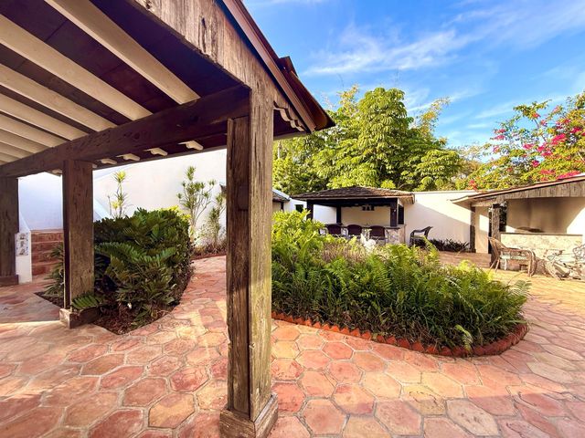 1009 S Indian River Drive, Fort Pierce, FL 34950