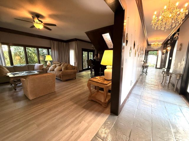 1009 S Indian River Drive, Fort Pierce, FL 34950