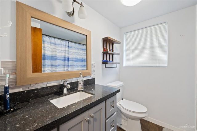 101 W Upas W Avenue, Mcallen, TX 78501