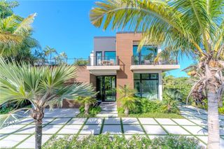 1100 Sandpiper ST, Naples, FL 34102
