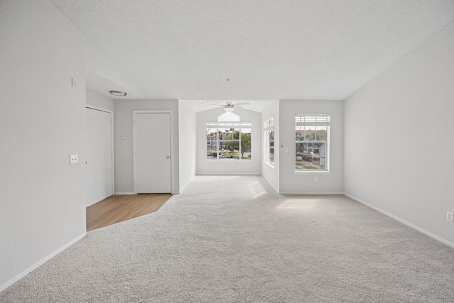 2213 Grand Cayman Court 1135, Kissimmee, FL 34741