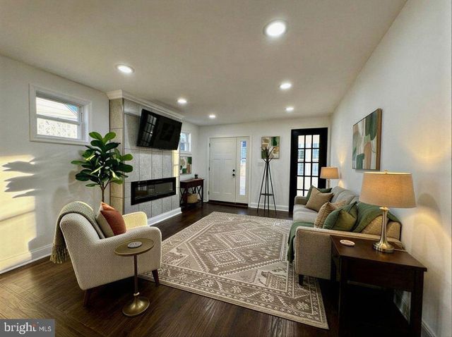 3716 E NORTHERN PKWY, Baltimore, MD 21206