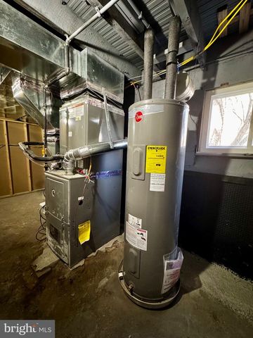 3716 E NORTHERN PKWY, Baltimore, MD 21206