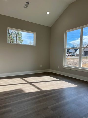 702 W Gum Street, Sheridan, AR 72150