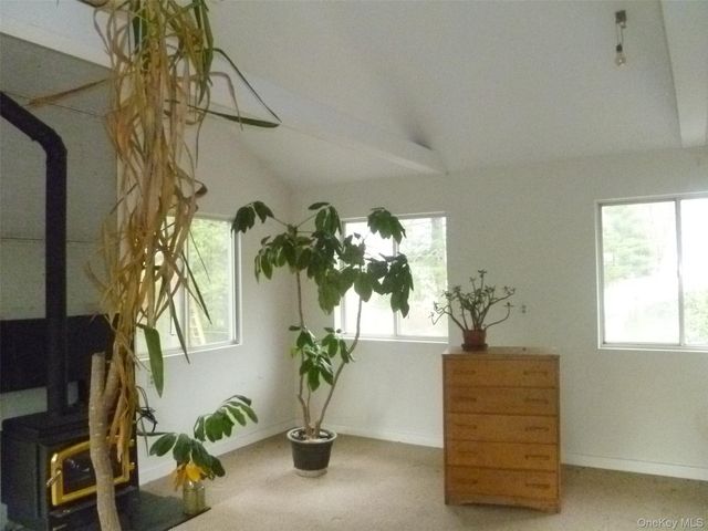 624 Huckleberry Turnpike, Marlboro, NY 12542