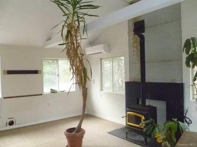 624 Huckleberry Turnpike, Marlboro, NY 12542