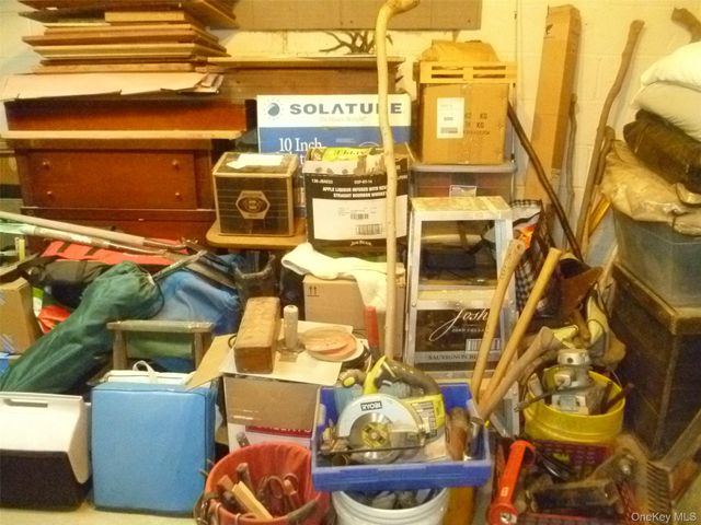 624 Huckleberry Turnpike, Marlboro, NY 12542