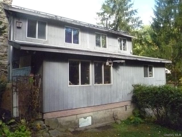 624 Huckleberry Turnpike, Marlboro, NY 12542