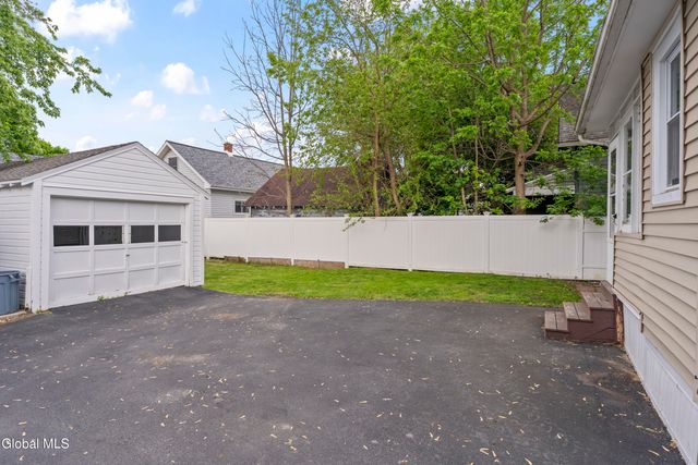 106 Lark Street, Scotia, NY 12302