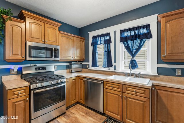 106 Lark Street, Scotia, NY 12302