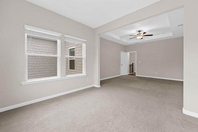 2247 Pink Hawthorn Dr, Buford, GA 30518