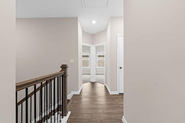 2247 Pink Hawthorn Dr, Buford, GA 30518