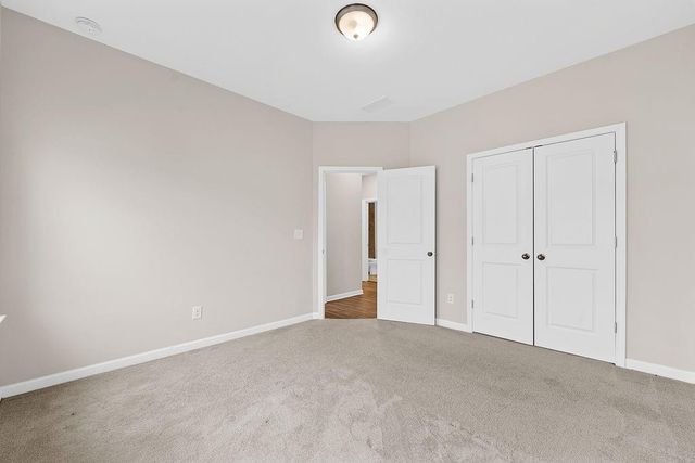 2247 Pink Hawthorn Dr, Buford, GA 30518