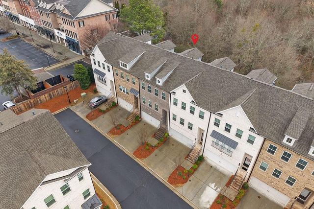 2247 Pink Hawthorn Dr, Buford, GA 30518