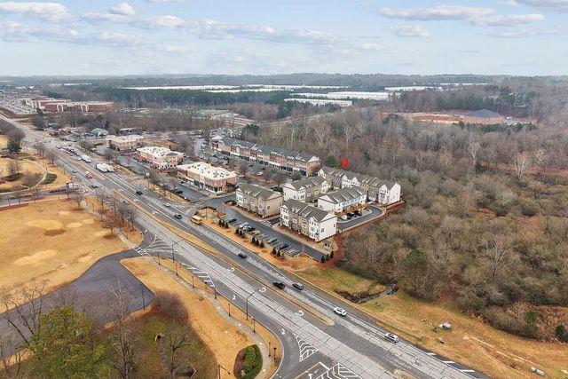 2247 Pink Hawthorn Dr, Buford, GA 30518