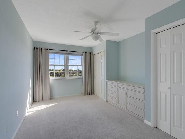 2333 Indian River Boulevard 502, Vero Beach, FL 32960