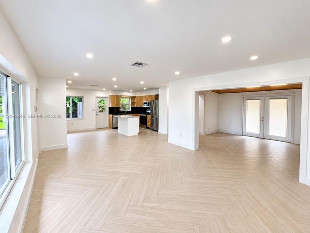 1701 N 46th Avenue 1701, Hollywood, FL 33021