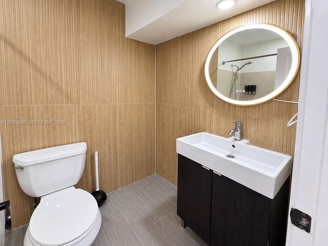 1701 N 46th Avenue 1701, Hollywood, FL 33021