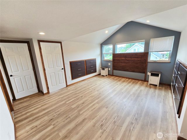 16674 State Route 9, Mount Vernon, WA 98274
