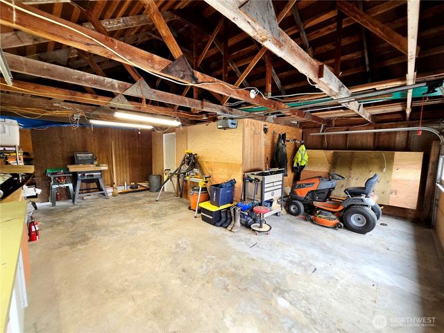 16674 State Route 9, Mount Vernon, WA 98274