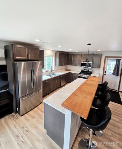 16674 State Route 9, Mount Vernon, WA 98274