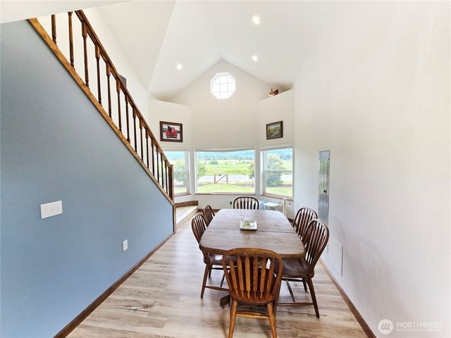16674 State Route 9, Mount Vernon, WA 98274