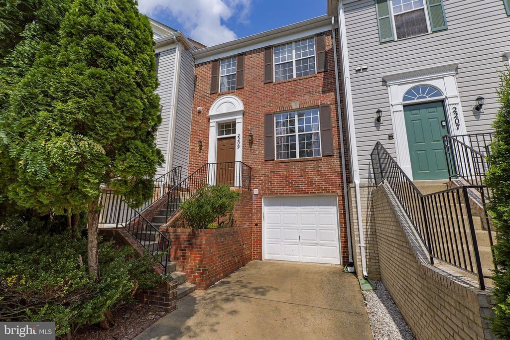 2209 BEAR VALLEY TER, Silver Spring, MD 20906