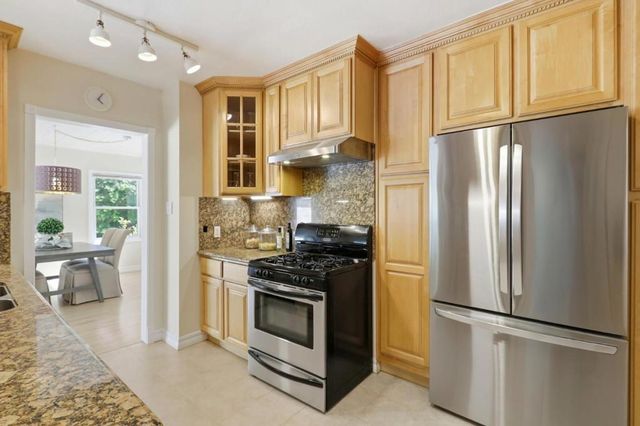 1074 Cherry Avenue, San Jose, CA 95125