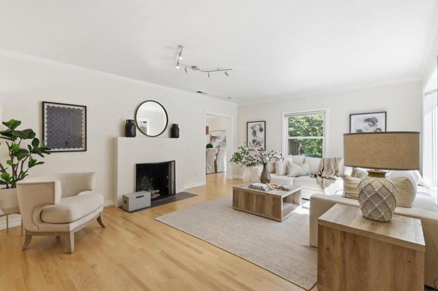 1074 Cherry Avenue, San Jose, CA 95125