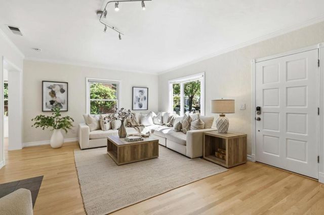 1074 Cherry Avenue, San Jose, CA 95125