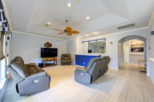 13719 Mutiny Lane, Galveston, TX 77554