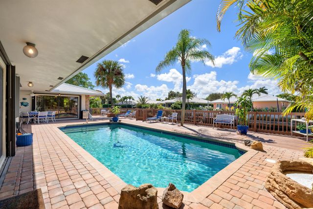 1223 SW Pepperridge Terrace, Boca Raton, FL 33486