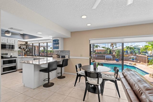 1223 SW Pepperridge Terrace, Boca Raton, FL 33486