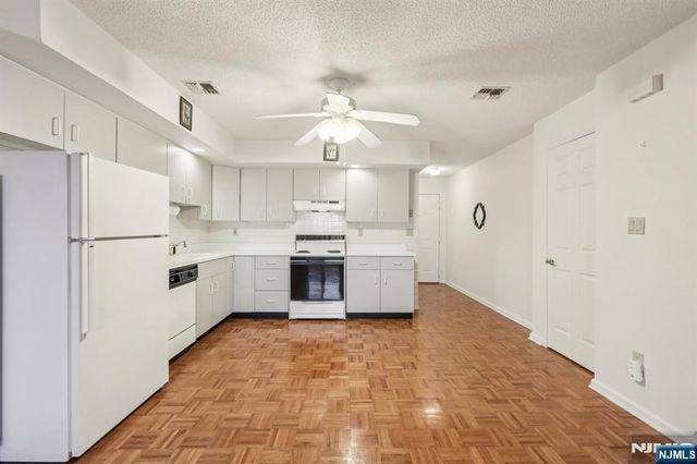 41-51 Wilson Avenue 5 K, Newark, NJ 07105