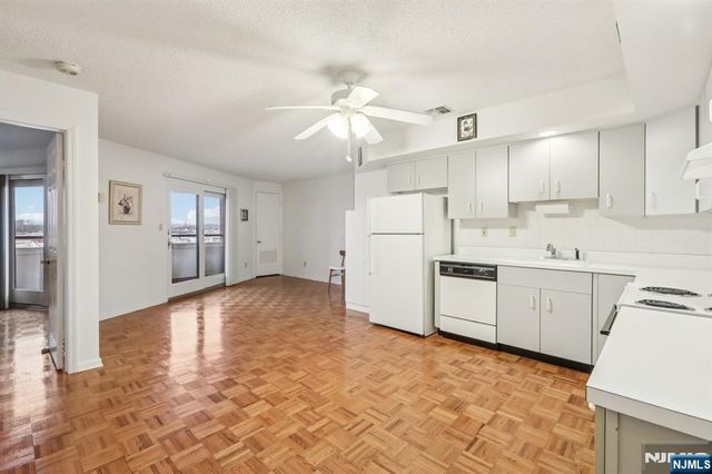 41-51 Wilson Avenue 5 K, Newark, NJ 07105