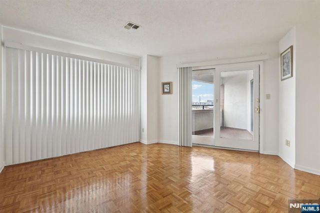 41-51 Wilson Avenue 5 K, Newark, NJ 07105