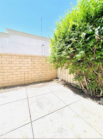 651 Ambrose Lane, Tustin, CA 92780