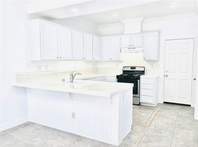 651 Ambrose Lane, Tustin, CA 92780