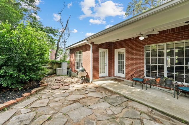 113 Inverness Drive, Montgomery, TX 77356