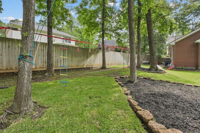 113 Inverness Drive, Montgomery, TX 77356