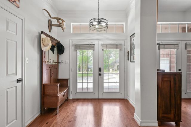 113 Inverness Drive, Montgomery, TX 77356